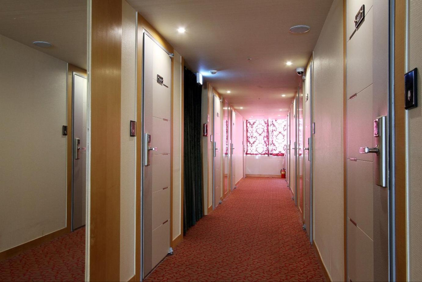 Hotel Myeongdong Сеул Экстерьер фото